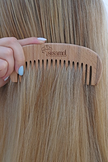 شانه چوبی بزرگ